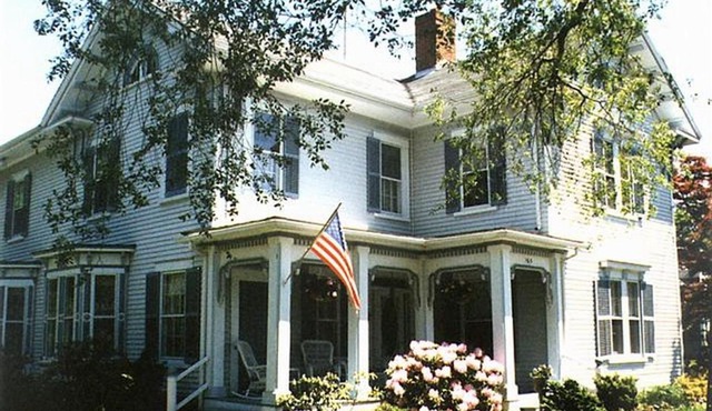 Isaiah Jones Homestead Bed and Breakfast