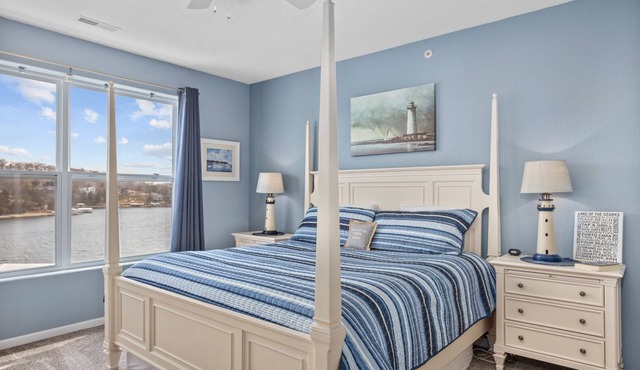 Isla Del Sol Z-405 - Island Life at the Lake!