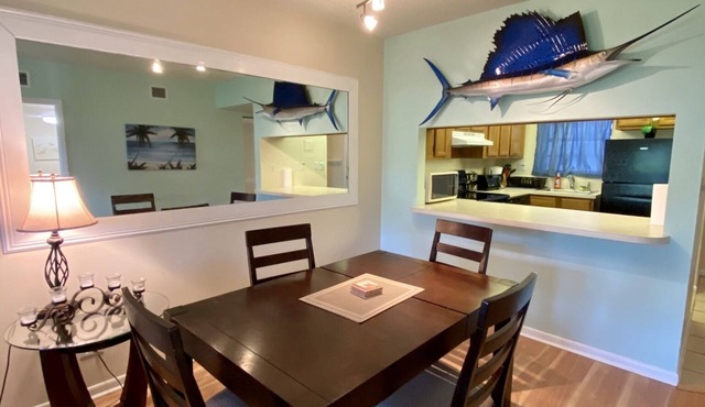 Islamorada Condo with ocean access, monthly rentals only