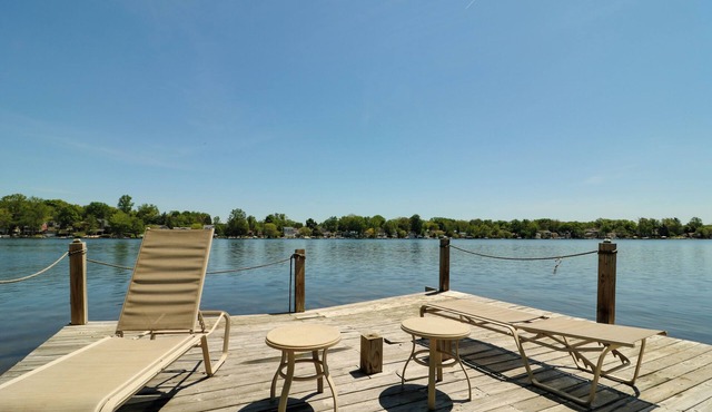 Island Cottage on Evans Lake: Boat Rental Required