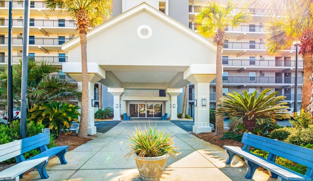 Island Echos Condominiums