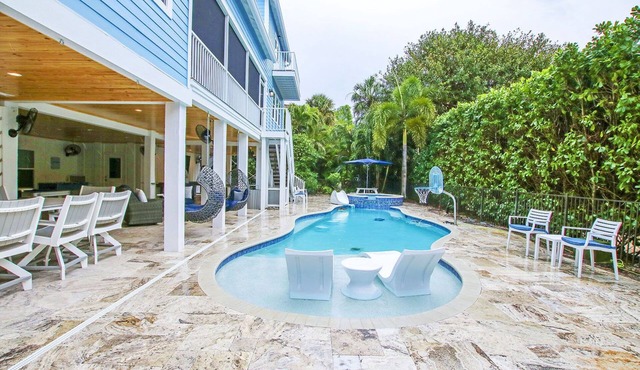 Island Escape - Luxury Captiva Island Home w/Pool + Hot Tub near Beach