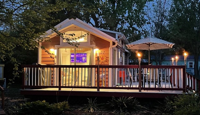 Island Getaway! Family Villa w/amenities of home - Beautifully decorated!