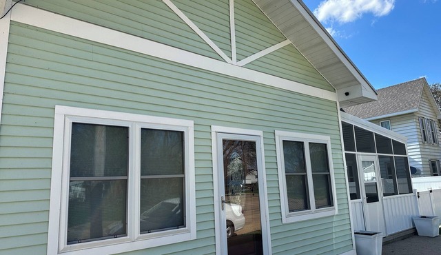 Island Getaway in the Midwest!