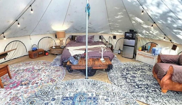 Island Glamping w/Boat, HotTub and Pet Friendly