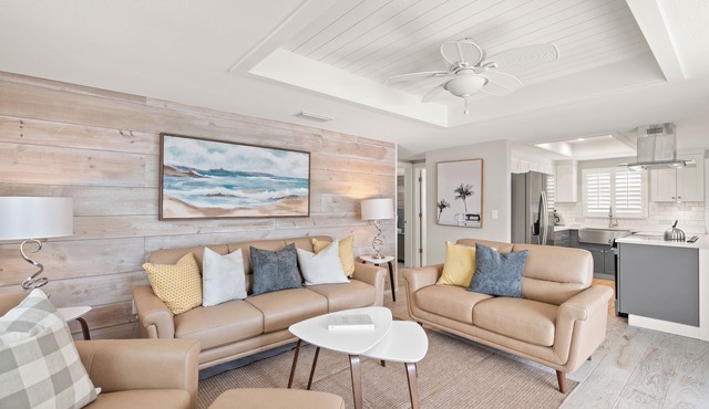 Island House Beach Resort V29