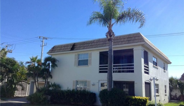 Island House Beach Resort 40B