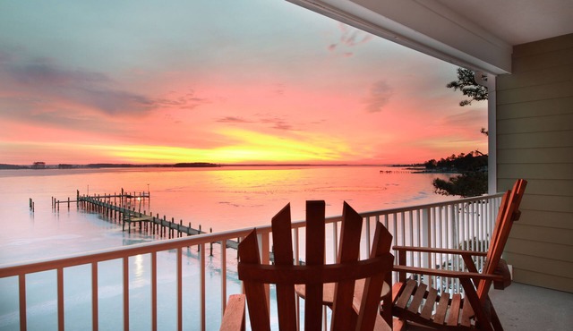 Island Inn & Suites, an Ascend Collection Hotel