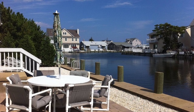 Island Lagoon Home! Seashore Home on Peaceful Island Lagoon!