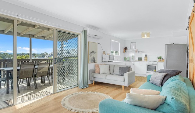 Island Point Hideaway