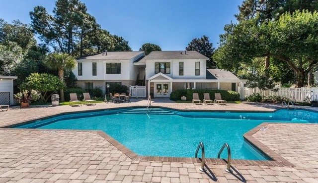 Island Retreat 2509-8