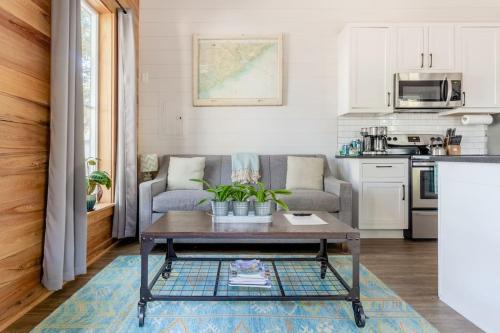 Island Retreat - Great for Large Groups