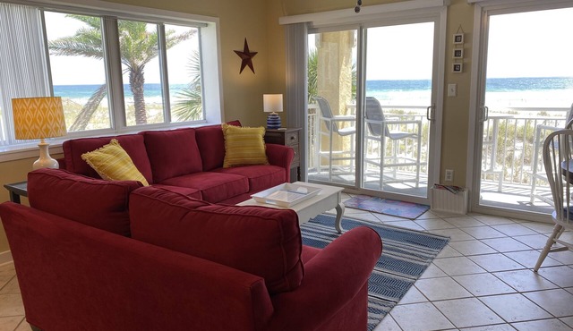 ISLAND SANDS #201- PANORAMIC VIEWS! 2nd FLOOR END UNIT