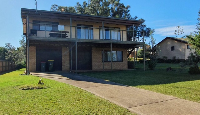 Island Views 100m to Manyana Beach