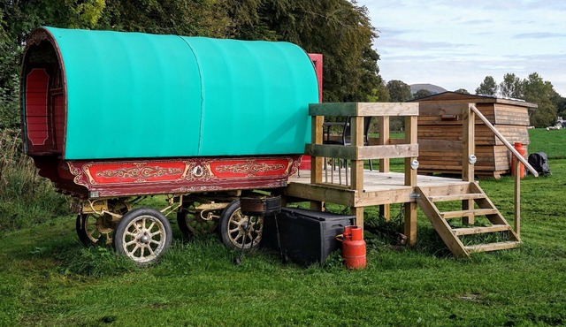 Islay @ Westcote Glamping