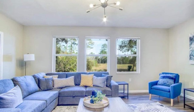 Isle of Palms Home-close to Mayo and beach