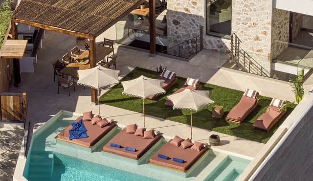 Ismet Villa, a Seaview Glorious Hideaway