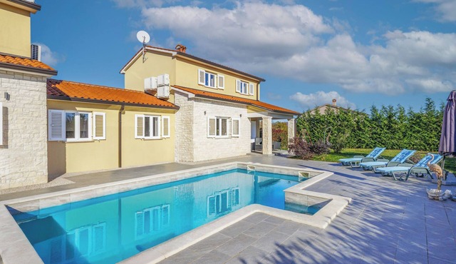 Istria Queen by Interhome