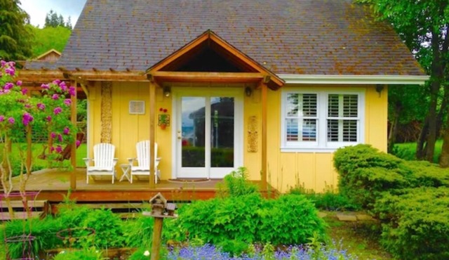 It's Another Beautiful Day At Catalina Cottage in Langley, On Whidbey Island