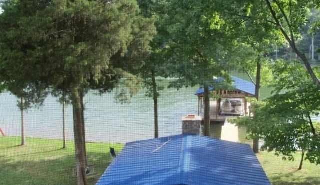 It's Five O'Clock Here! Pontoon available! Read below. 1'st come 1'st serve.