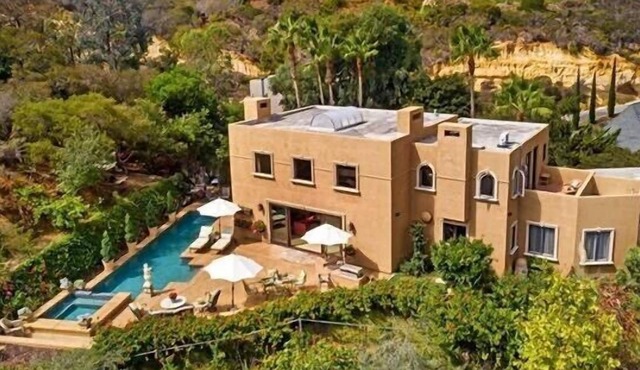 Italian Beauty! Views! 🌄 Pool 💦 Great location ᥫ᭡.n n
