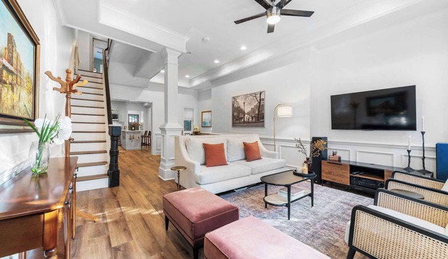 Italian Market Elegance | 4BR South Philly Home