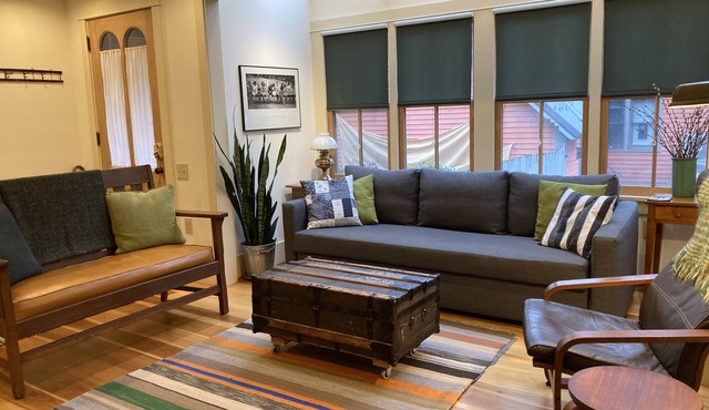 Ithaca Urban Retreat I, Your family home in downtown Ithaca