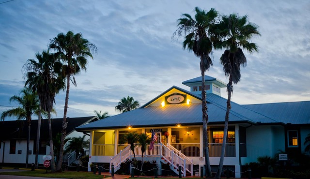 Ivey House Everglades Adventures Hotel