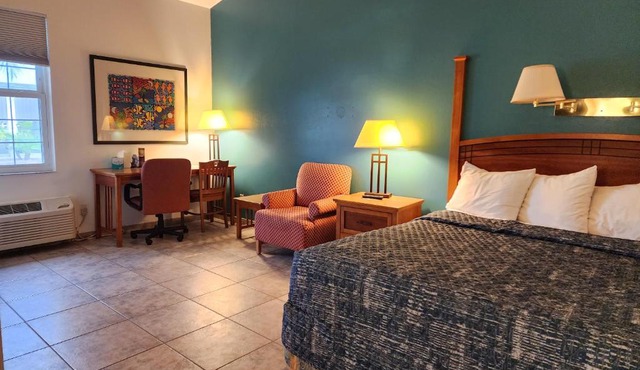 Ivey House Everglades Adventures Hotel