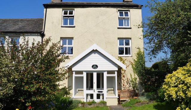 Ivy Cottage, Carnforth