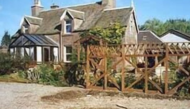 Ivy Cottage - Self-Catering Cottage In Crieff, Perthshire - Weekly Discount!