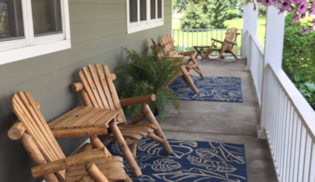 Ivy Court Inn & Suites