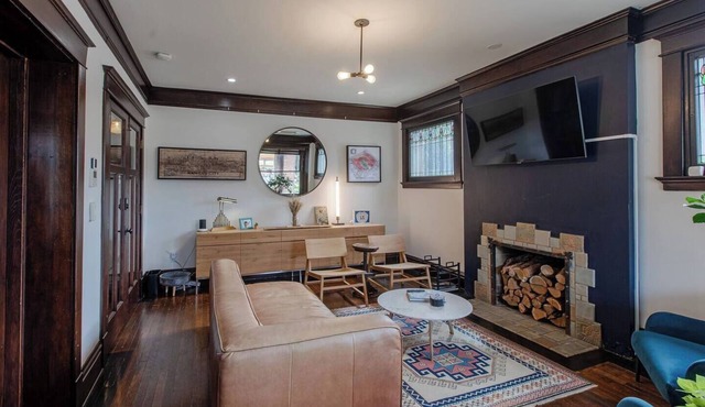 Ivy House | Midtown | First Floor