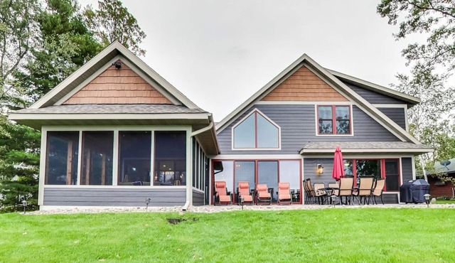 Ivy Lane is located on Crosslake of the Whitefish Chain of Lakes