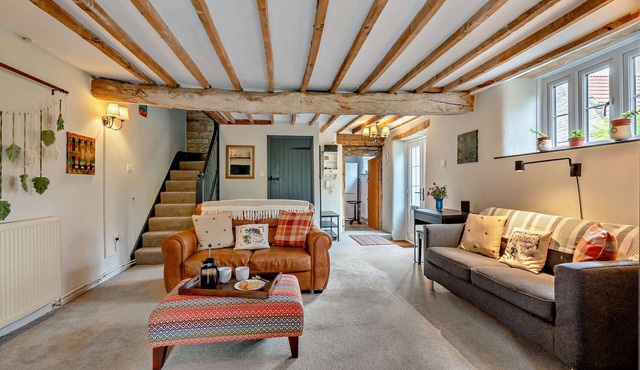 Ivy Leaf Farm Barn - Two Bedroom House, Sleeps 4