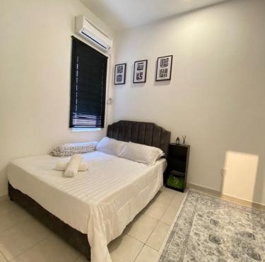 Izans Homestay Sendayan