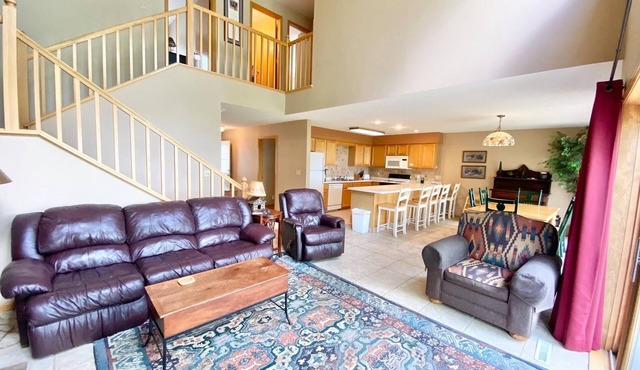 Izaty's Lake House Townhomes #413 on Lake Mille Lacs at Izaty's Resort look