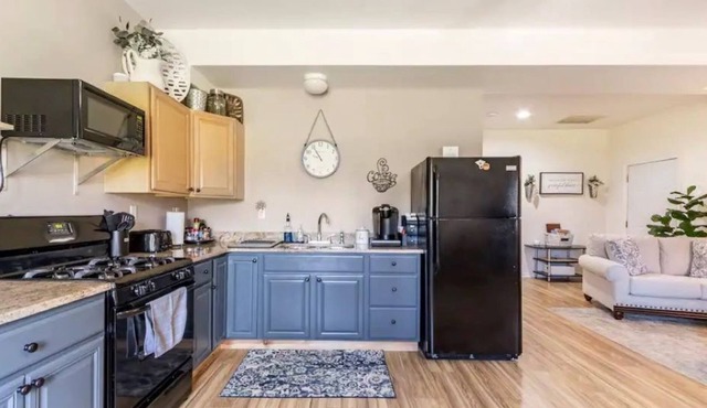 J&L Retreat Min away from DE Turf