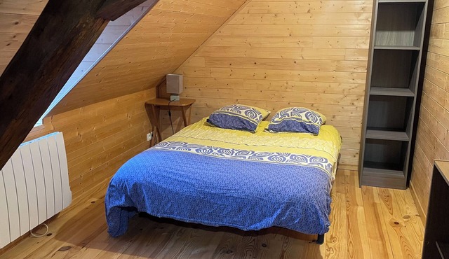 J4 Parking Wifi 2 Rooms 3 beds 2 to 4 pers ideal for family or worker