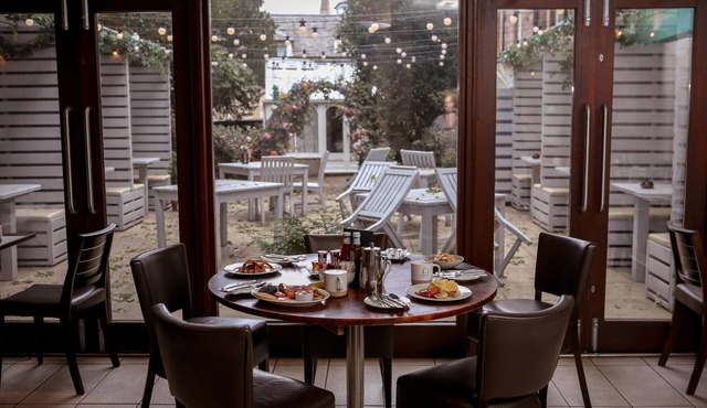 JA The Bruntsfield - Edinburgh