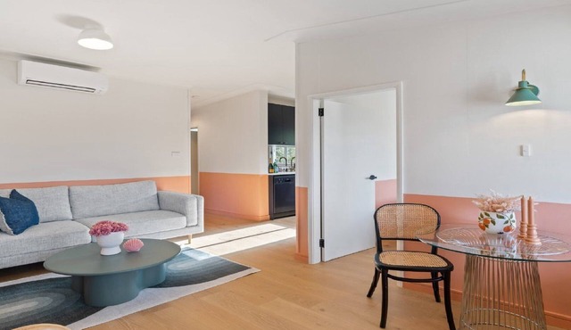 JACK AND JILLS #107 | Accom Holidays