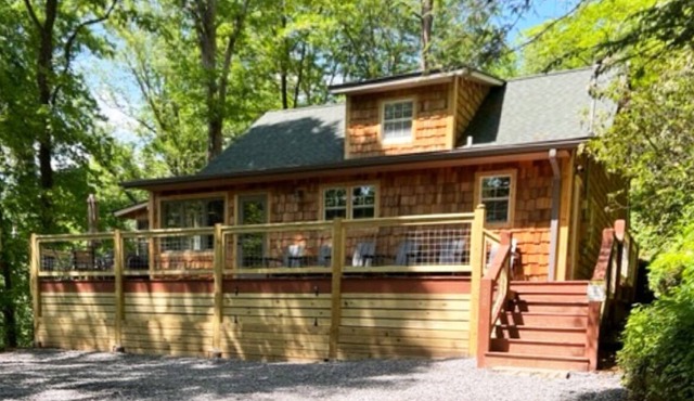 Jack's Beach Walk - Mr Lake Lure Vacation Rentals
