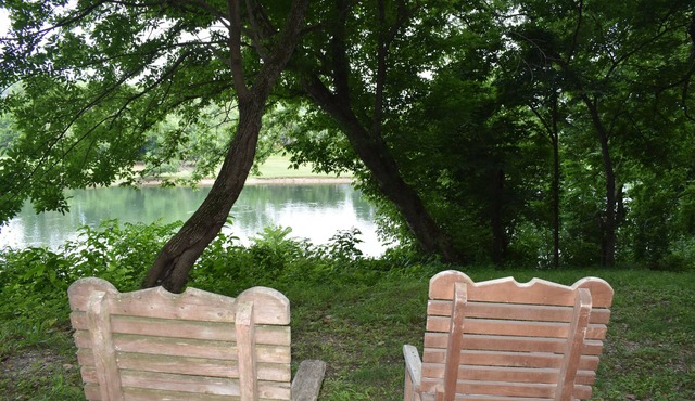 Jack's White River Fishing Resort