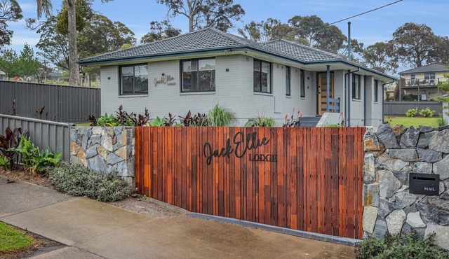 JackEllie Lodge - Pet Friendly and fenced