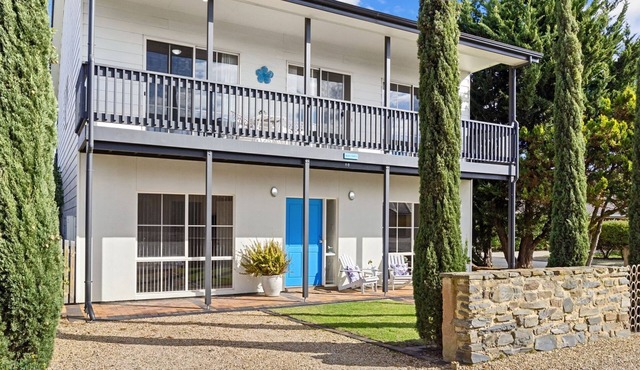 Jacks Corner - Moments to the beach, free wifi, pet friendly - wont be disapointed!