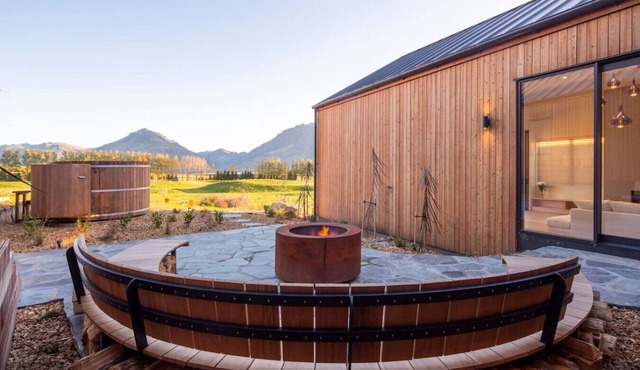 Jacks Point Rise by MajorDomo - Sauna & Spa Pool