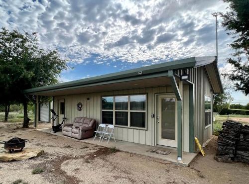 Jacksboro Glamping Destination with Sports Facilities in Texas