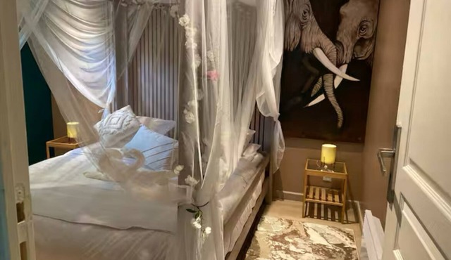 Jacuzzi, Air conditioning and Terrace