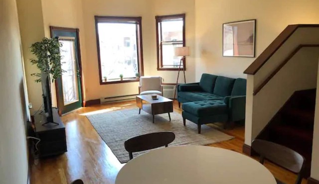 Jacuzzi Loft-1Br Extnd Stay Near Capitol!