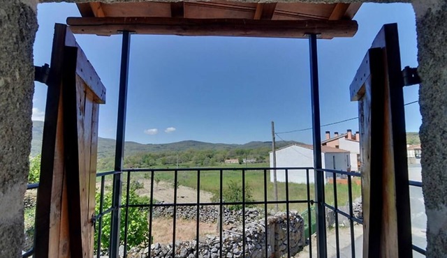 Jacuzzi Para Dos, Pueblo de Montaña, Vistas